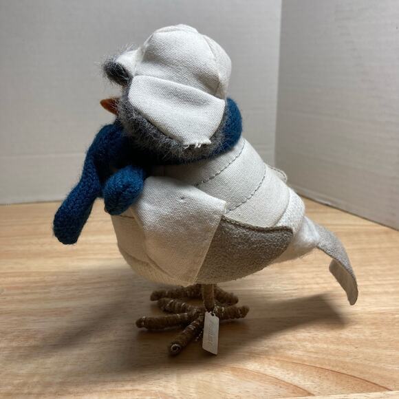 Target Bird Wondershop Forrest Featherly Friends Bird w/White Jacket. Pre-Owned - Picture 4 of 7